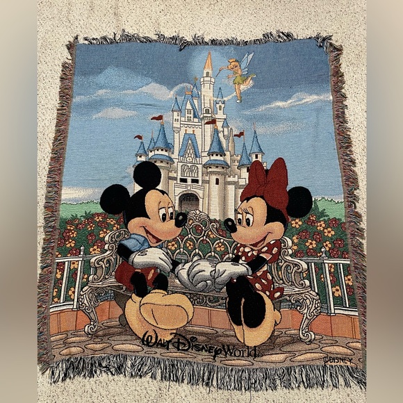 Disney Mickey and Minnie Mouse Cotton Throw - Picture 1 of 4